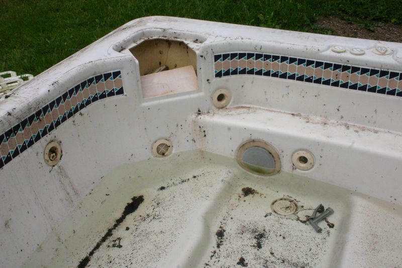 Age and Wear of the Tub